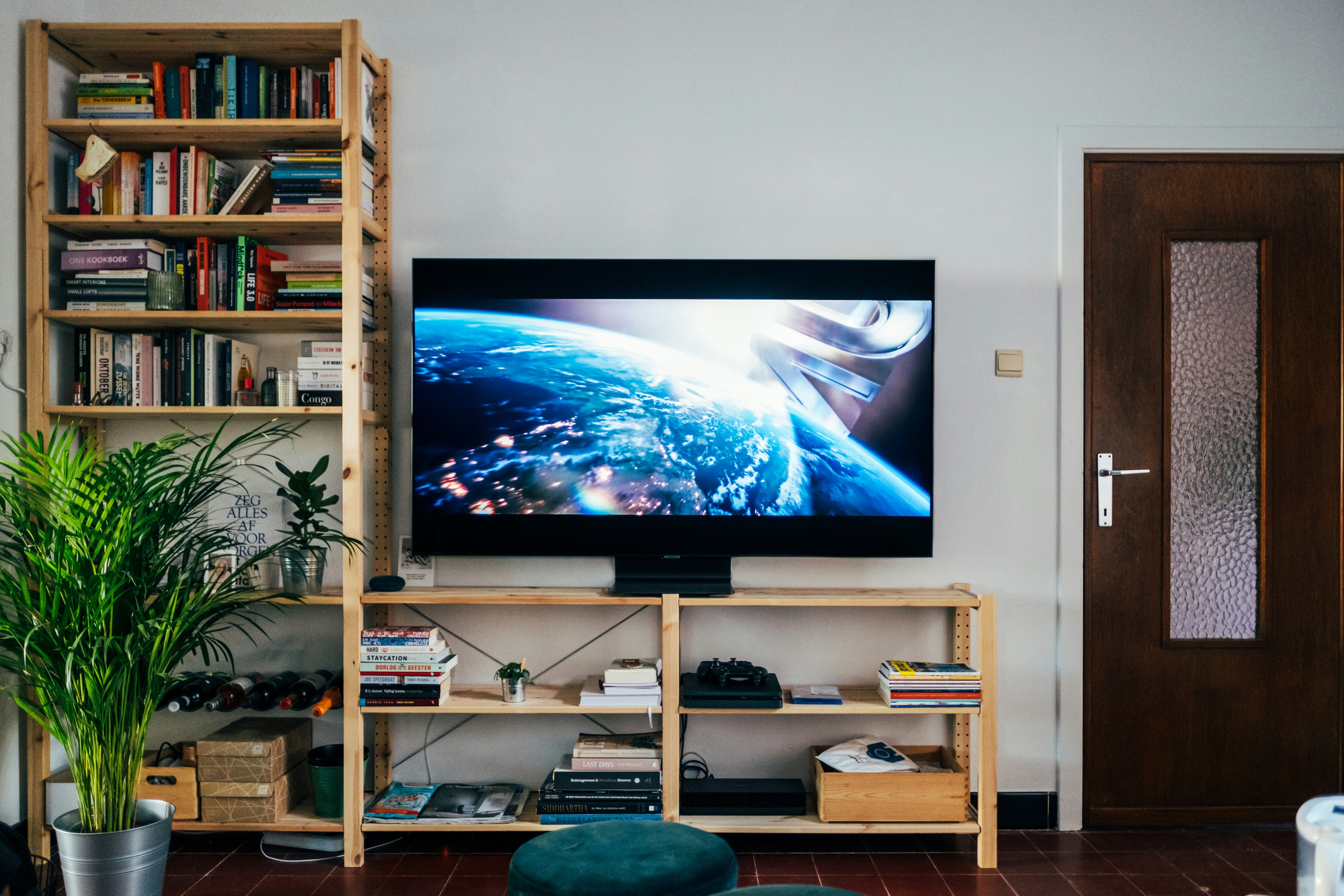 TV